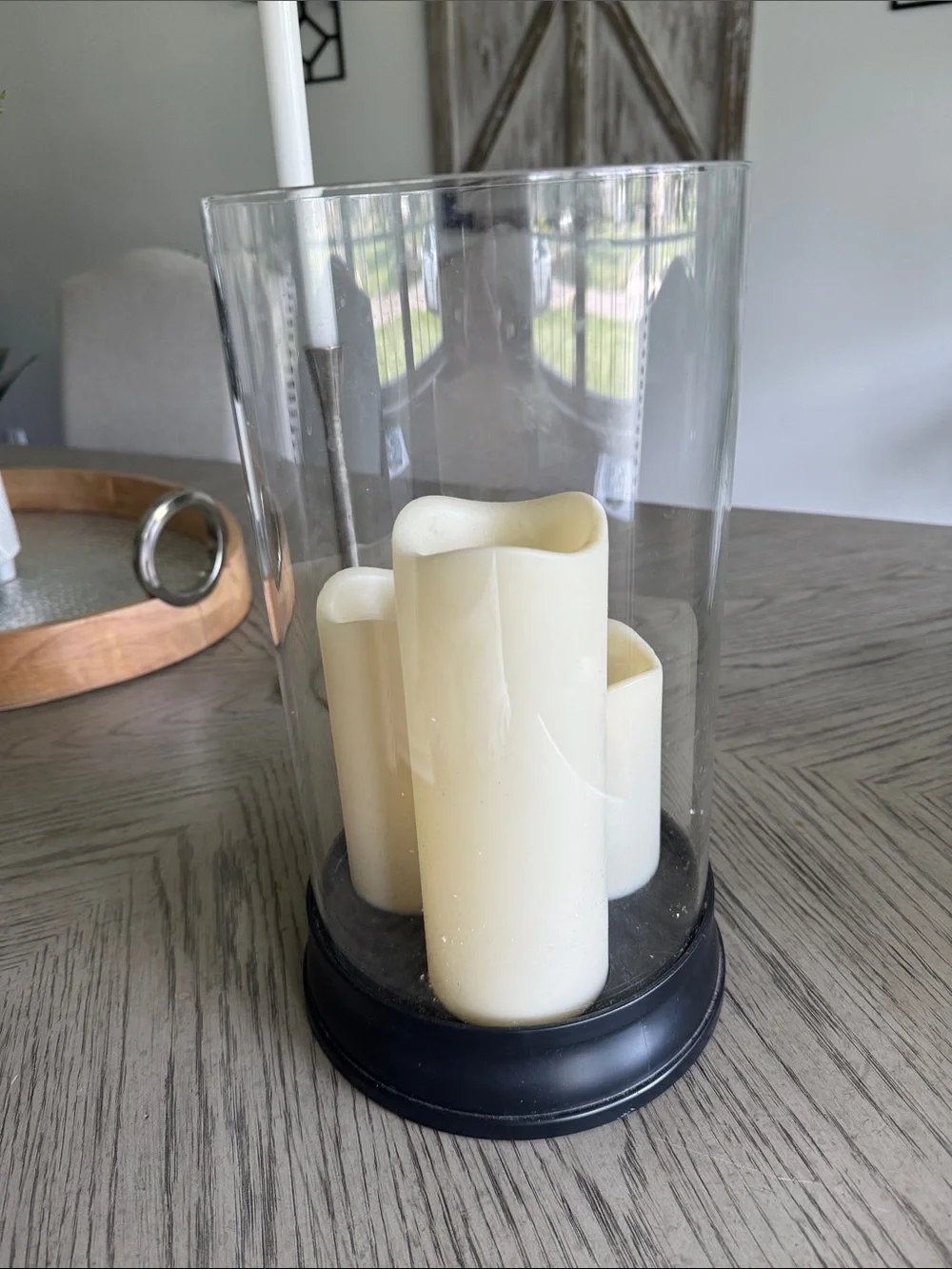 GLASS HURRICANE CANDLE HOLDER WITH 3 FLAMELESS CANDLES